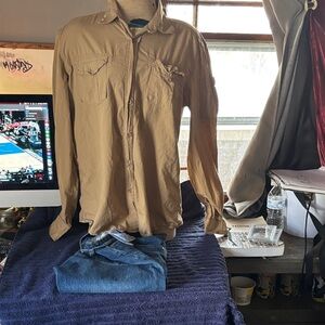 Quiksilver Classic Blue Slim Straight Jeans
 Matched with the Quiksilver buttons